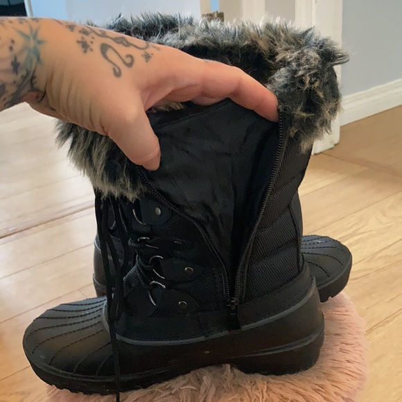 Winter boots - Picture 3 of 5